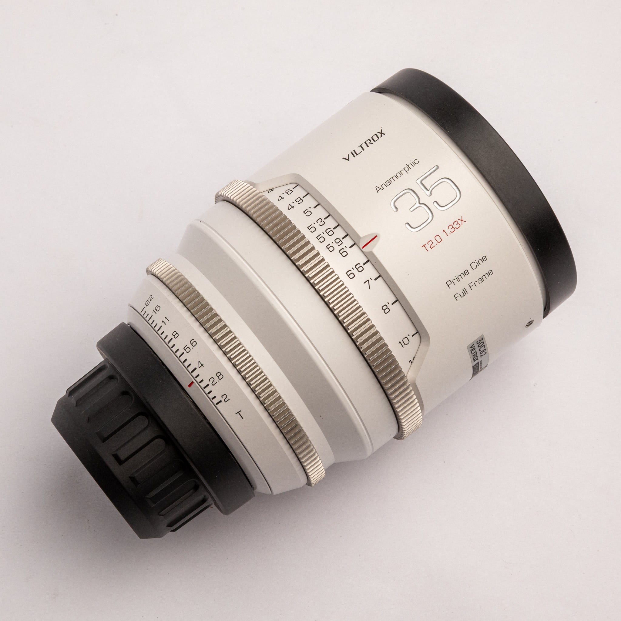 Viltrox EPIC Memento 35mm T2 1.33x Full-Frame Anamorphic Lens (ARRI PL)
