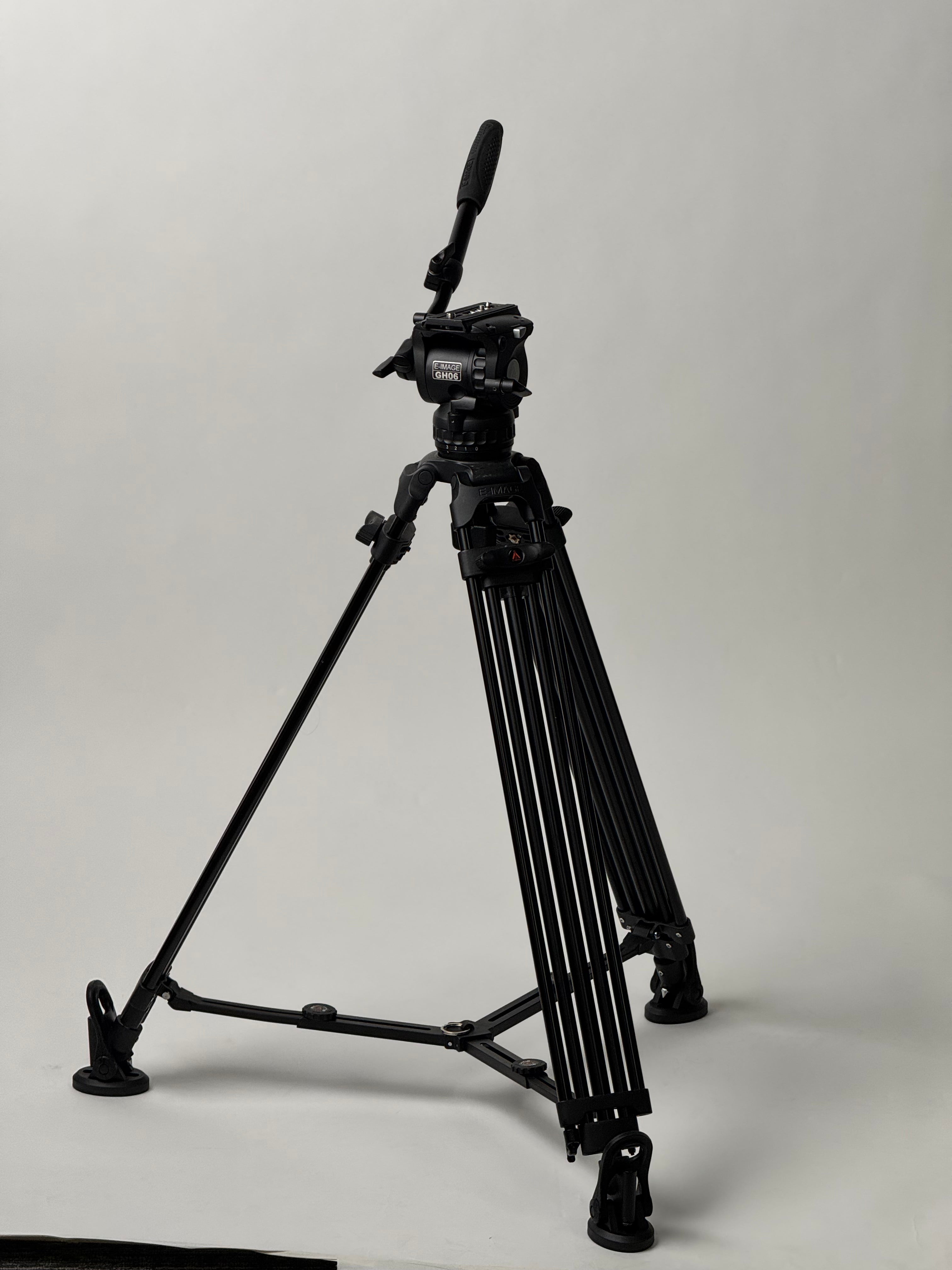 E-Image GH06 Tripod Kit with Dolly Casters